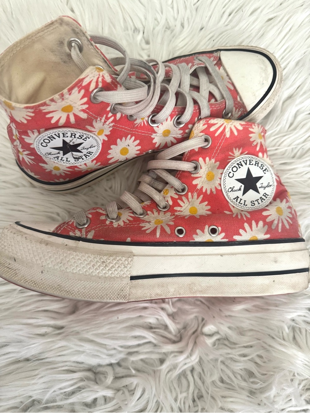 Converse Platform Pink Daisy High-Top Women’s Sneakers - Picture 2 of 5